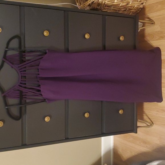 Dress - Picture 1 of 4